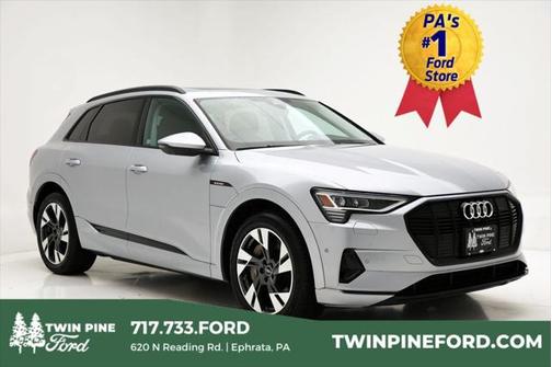 2022 Audi e-tron Premium