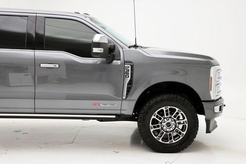 2025 Ford F-350 Platinum