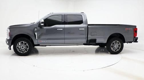 2025 Ford F-350 Platinum