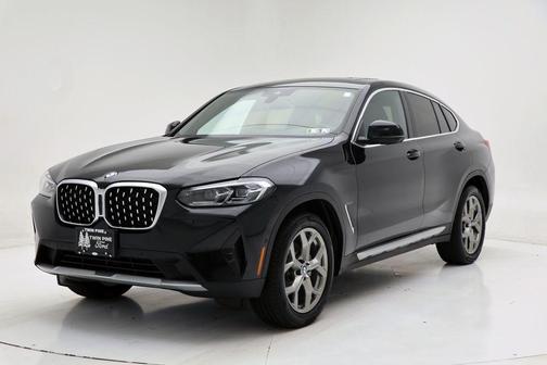 2024 BMW X4 xDrive30i