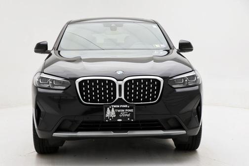 2024 BMW X4 xDrive30i