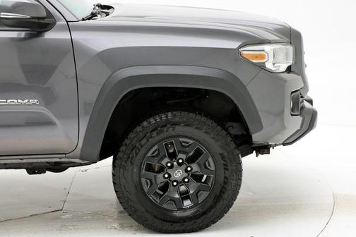 2017 Toyota Tacoma Base