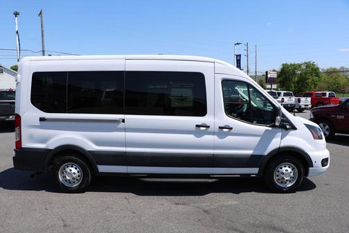 Oxford White 2025 Ford Transit-350 XLT