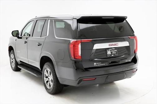 2022 GMC Yukon SLE