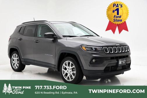 2022 Jeep Compass Latitude Lux