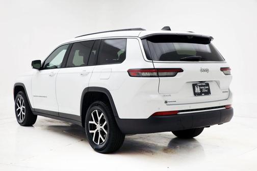 Bright White Clearcoat 2024 Jeep Grand Cherokee L Limited