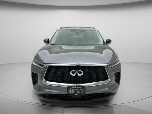 Gray 2024 INFINITI QX60 Luxe