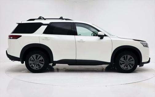 2023 Nissan Pathfinder SV 4WD