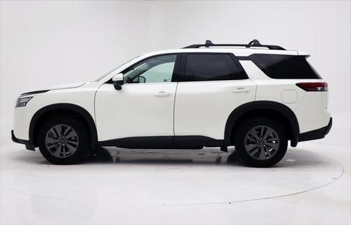 2023 Nissan Pathfinder SV 4WD