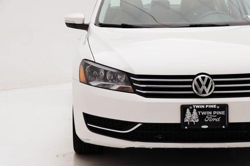 2013 Volkswagen Passat 2.5 SE