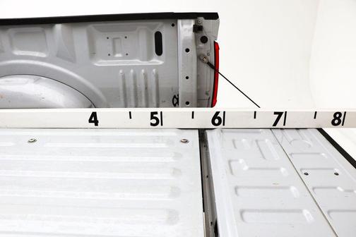 White Metallic 2022 Ford F-150 Lariat