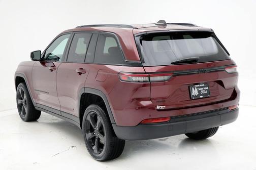 2024 Jeep Grand Cherokee Altitude