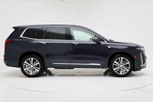 2025 Cadillac XT6 Premium Luxury AWD