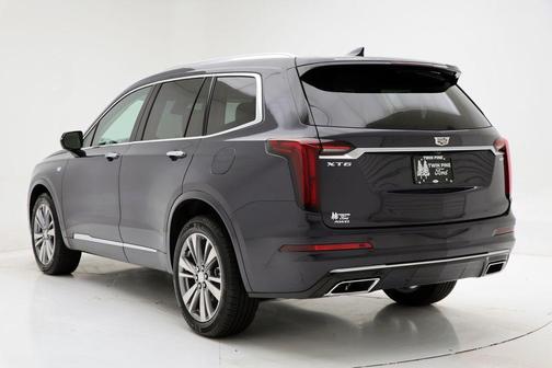 2025 Cadillac XT6 Premium Luxury AWD