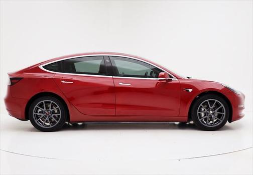 2019 Tesla Model 3 Mid Range