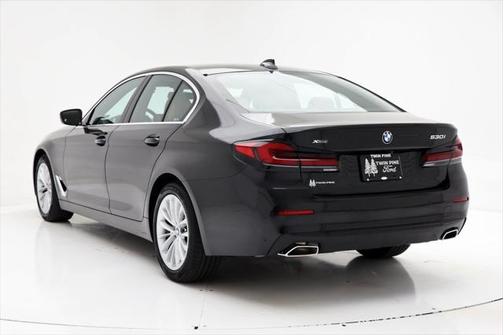 2022 BMW 530 i xDrive