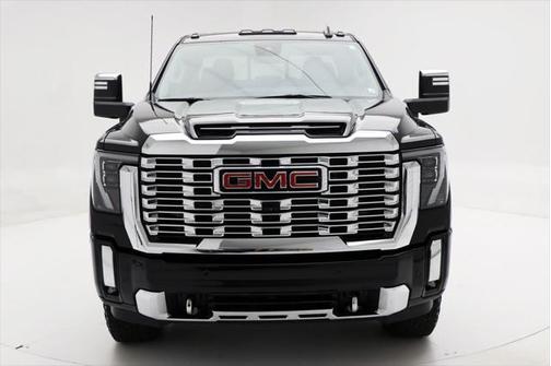 2024 GMC Sierra 2500 Denali