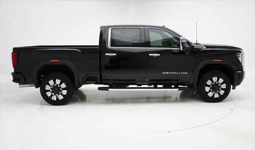2024 GMC Sierra 2500 Denali