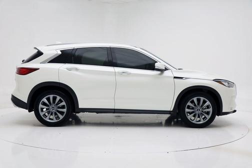 2022 INFINITI QX50 ESSENTIAL AWD