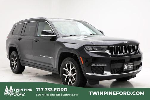 Diamond Black Crystal Pearlcoat 2023 Jeep Grand Cherokee L Limited