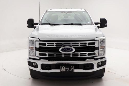 2025 Ford F-350 XLT