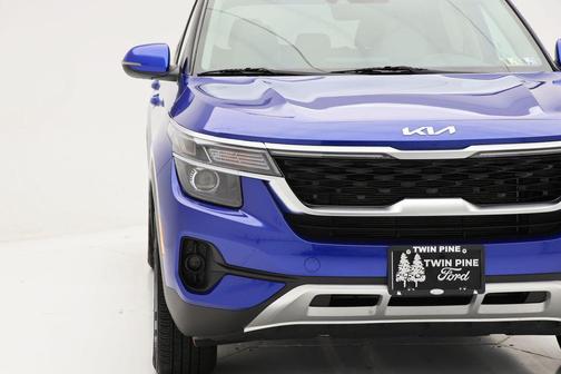 2023 Kia Seltos EX