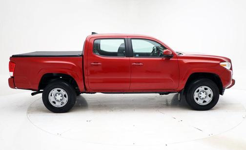 2017 Toyota Tacoma SR