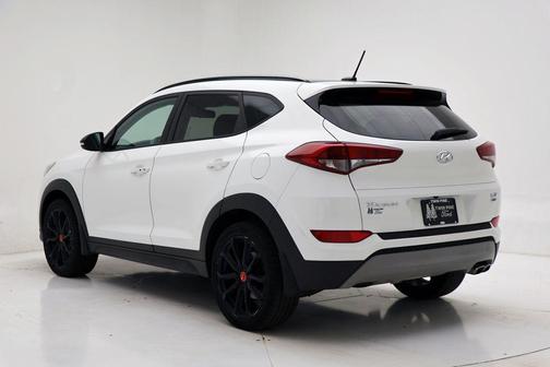 2017 Hyundai TUCSON Night