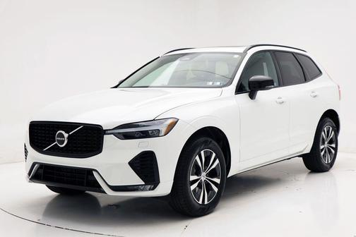 2025 Volvo XC60 B5 Core
