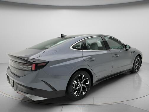 Transmission Blue 2025 Hyundai SONATA SEL
