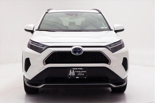 2024 Toyota RAV4 Prime SE