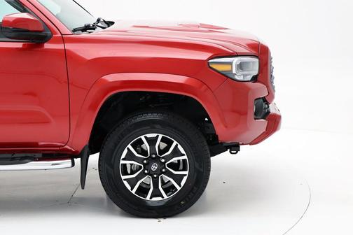 2020 Toyota Tacoma TRD Sport