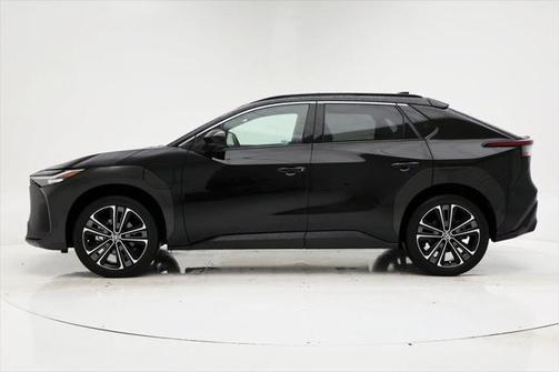 2023 Toyota bZ4X Limited