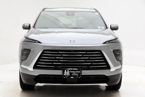 2025 Buick Enclave Preferred FWD