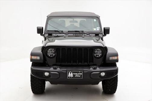 2022 Jeep Wrangler Willys