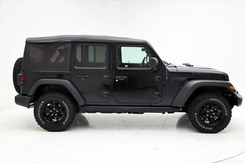 2022 Jeep Wrangler Willys