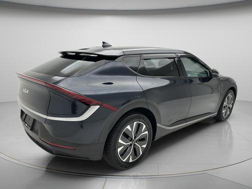 Gravity Blue 2024 Kia EV6 Light Long Range
