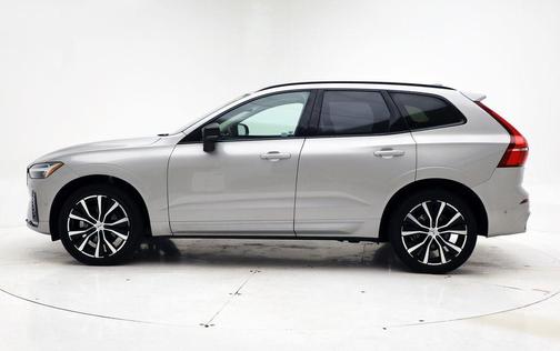 Silver Dawn Metallic 2025 Volvo XC60 B5 Plus