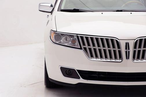 2012 Lincoln MKZ Base