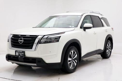 2024 Nissan Pathfinder SL 4WD