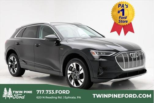 2021 Audi e-tron Premium Plus