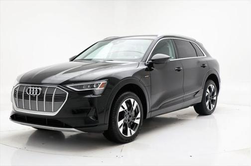 2021 Audi e-tron Premium Plus