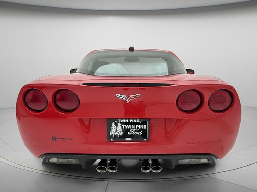Victory Red 2005 Chevrolet Corvette Base