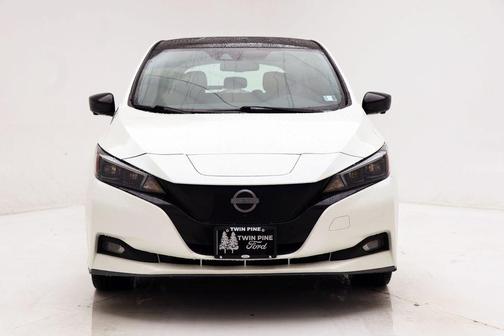 2023 Nissan Leaf SV PLUS 60 kWh