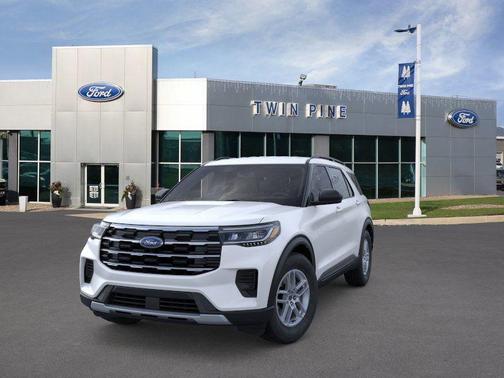 Star White Metallic Tri-Coat 2026 Ford Explorer Active