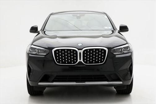 2024 BMW X4 xDrive30i