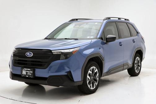 2025 Subaru Forester Base