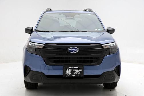 2025 Subaru Forester Base