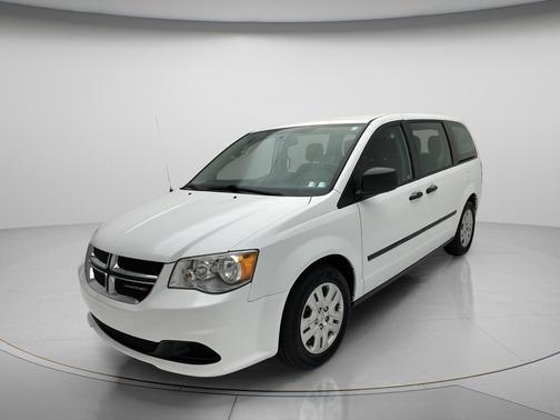 Bright White Clearcoat 2016 Dodge Grand Caravan AVP/SE