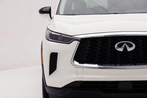 2023 INFINITI QX60 Pure
